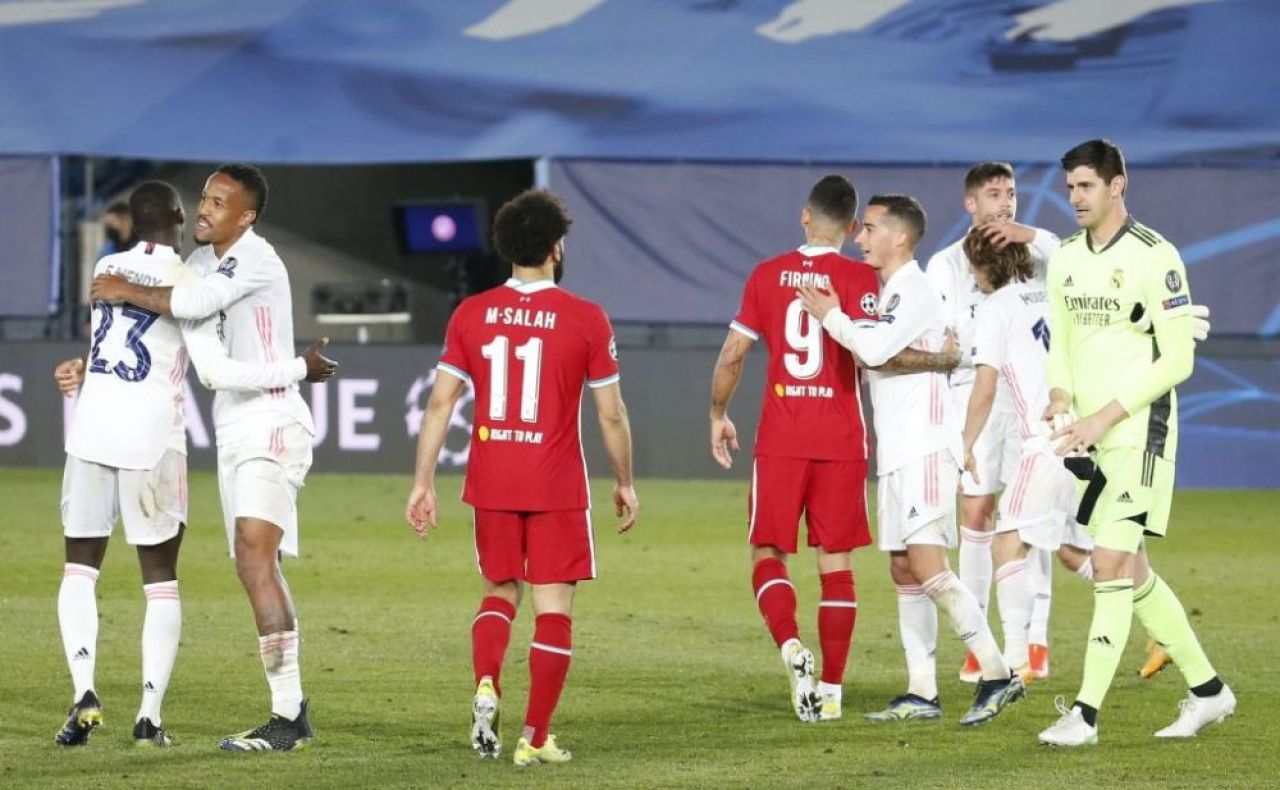 Incredibil ce s-a intamplat dupa meciul dintre Real Madrid si Liverpool! Reactia englezilor dupa ce jucatorii au fost victimele rasismului in comentarii_2