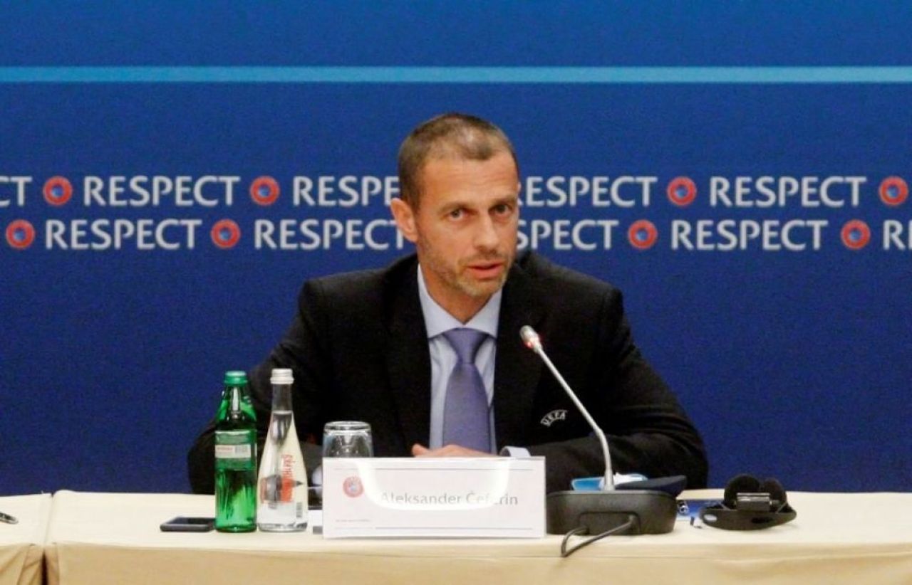 Probleme mari pentru Sovre! UEFA vrea sa-l suspende pe arbitrul roman, dupa autograful luat de la Haaland_2