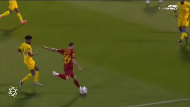 Magicianul Budescu a lovit din nou! A dat o pasa minunata de gol si echipa lui e aproape de misiunea imposibila! Surpriza uriasa la arabi_12