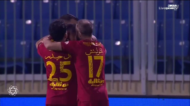 Magicianul Budescu a lovit din nou! A dat o pasa minunata de gol si echipa lui e aproape de misiunea imposibila! Surpriza uriasa la arabi_13