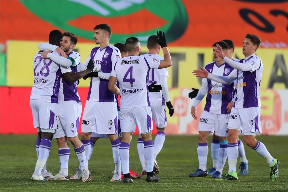 S-au saturat sa stea dupa Malele! Oficialii lui FC Arges anunta ca nu-l mai vor! 