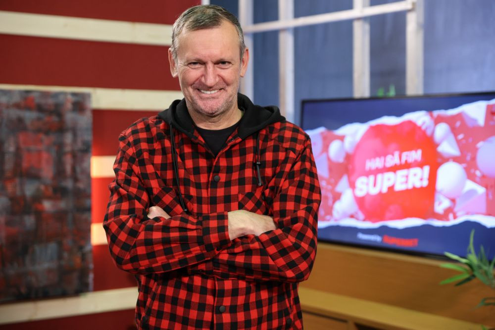 Te-ai tras la tribune, sa-ti dea umbra un pic la chelie! . Motivul pentru care Craioveanu era criticat in timpul meciurilor, desi marca