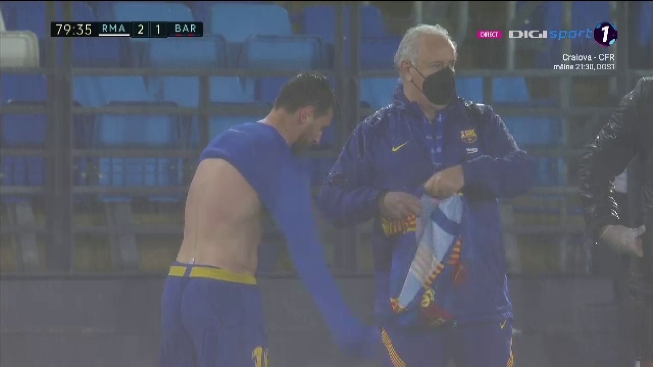 Imagini incredibile cu Messi la Madrid! A inceput sa tremure pe teren dupa potopul din repriza a doua! Ce s-a intamplat_19