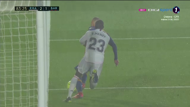 A fost sau n-a fost?! Faza care a impartit planeta in doua! Braithwaite, atins in careu de Mendy! Trebuia dat penalty?!_14