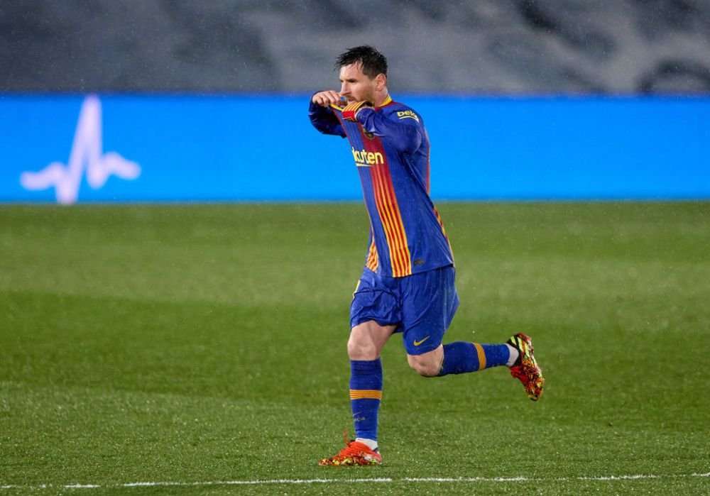 Messi l-a atentionat pe arbitru in timpul meciului! Ce i-a zis starul Barcelonei si ce record negativ a stabilit in fata rivalilor de la Real_5
