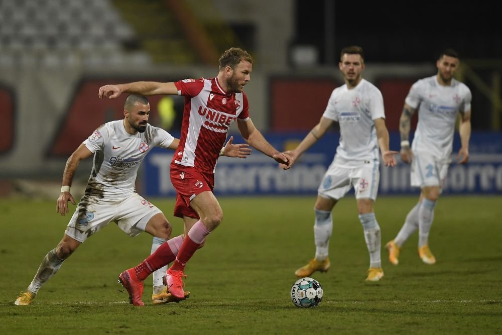 Detalii de ultima ora despre Adam Nemec, dat 'disparut' inaintea meciului cu Academica Clinceni! Atacantul a revenit la Dinamo _2