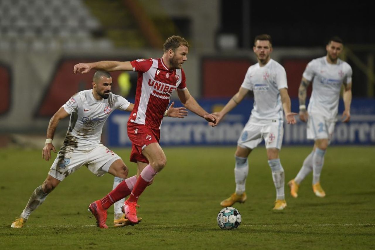 Detalii de ultima ora despre Adam Nemec, dat 'disparut' inaintea meciului cu Academica Clinceni! Atacantul a revenit la Dinamo _2