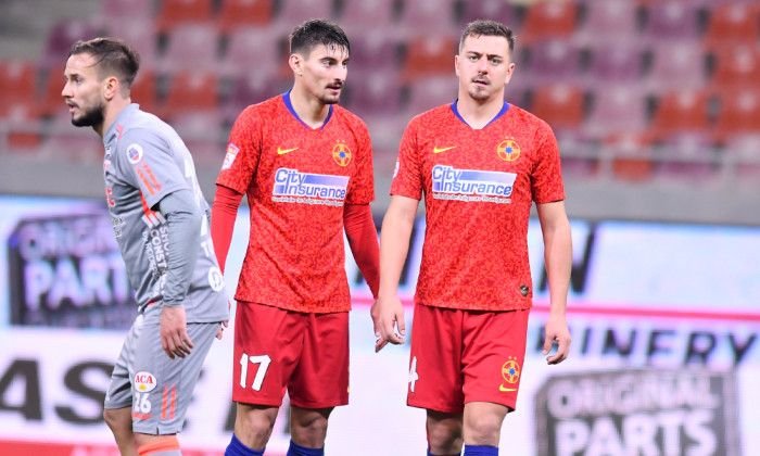 Primele informatii despre starea lui Miron dupa accidentarea suferita in meciul cu Sepsi! Cat ar putea lipsi fundasul lui FCSB_4
