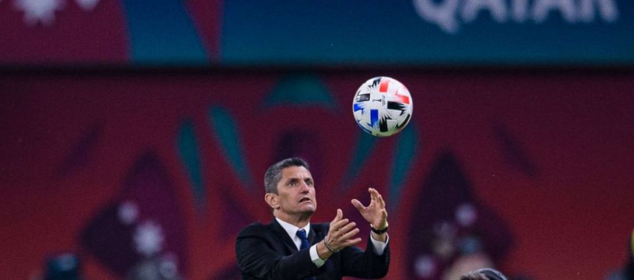 Razvan Lucescu, inapoi in fotbalul arab?! Cu ce echipa negociaza fostul selectioner_5