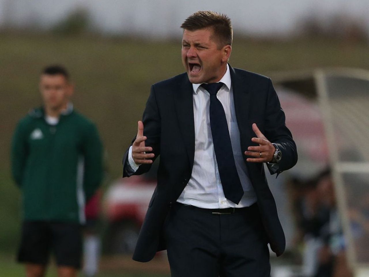 Situatia de la Dinamo a ajuns in presa din Cehia! Ce scriu jurnalistii dupa instalarea lui Dusan Uhrin pe banca tehnica a
