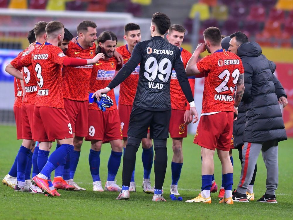Intariri in atac pentru Toni Petrea! Un fotbalist adus in vara revine in lotul primei echipe pentru Supercupa cu CFR_4