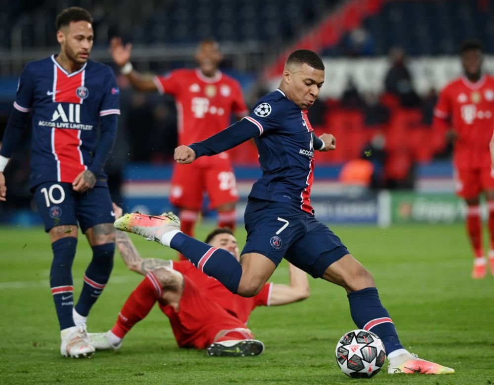 Conducatorii lui PSG pun presiune pe Mbappe pentru reinnoirea contractului! Care sunt conditiile cheie pentru ca francezul sa ramana la Paris_5