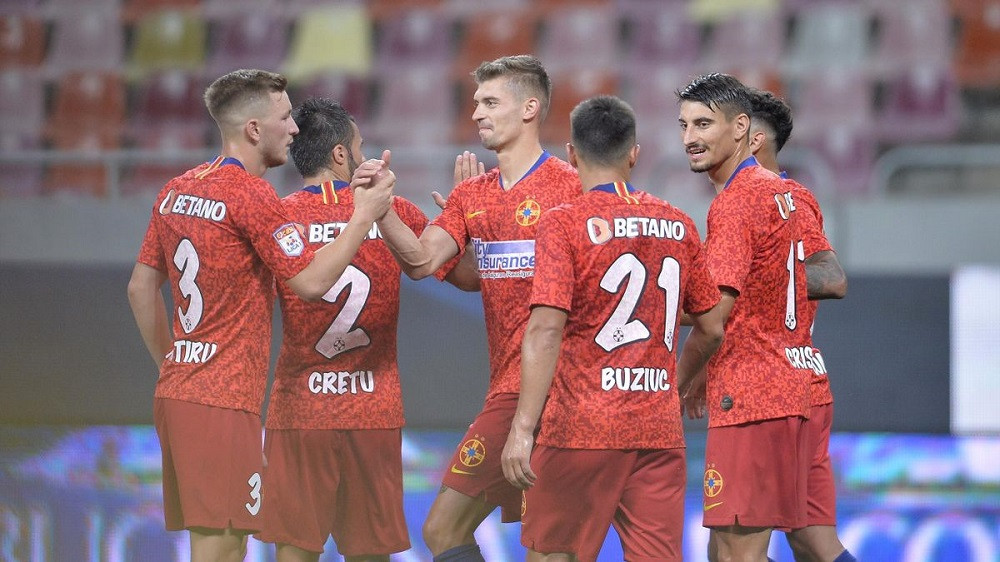 Inca un titular de la FCSB s-a accidentat! Cine are probleme medicale inainte de startul playoff-ului