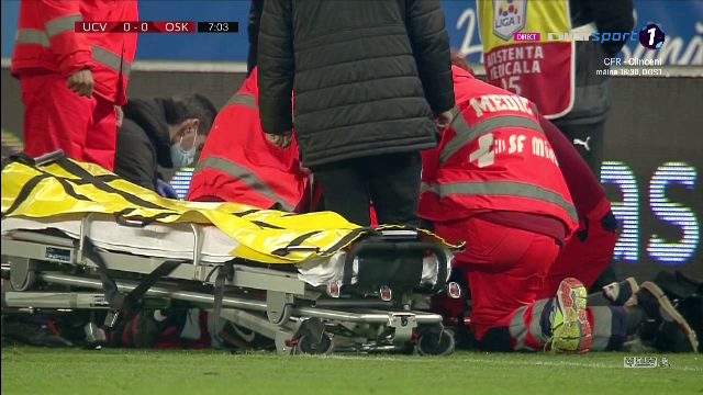 Baiaram, in lacrimi dupa accidentarea horror suferita! A fost scos cu ambulanta de pe teren! Imagini cu puternic impact emotional _22