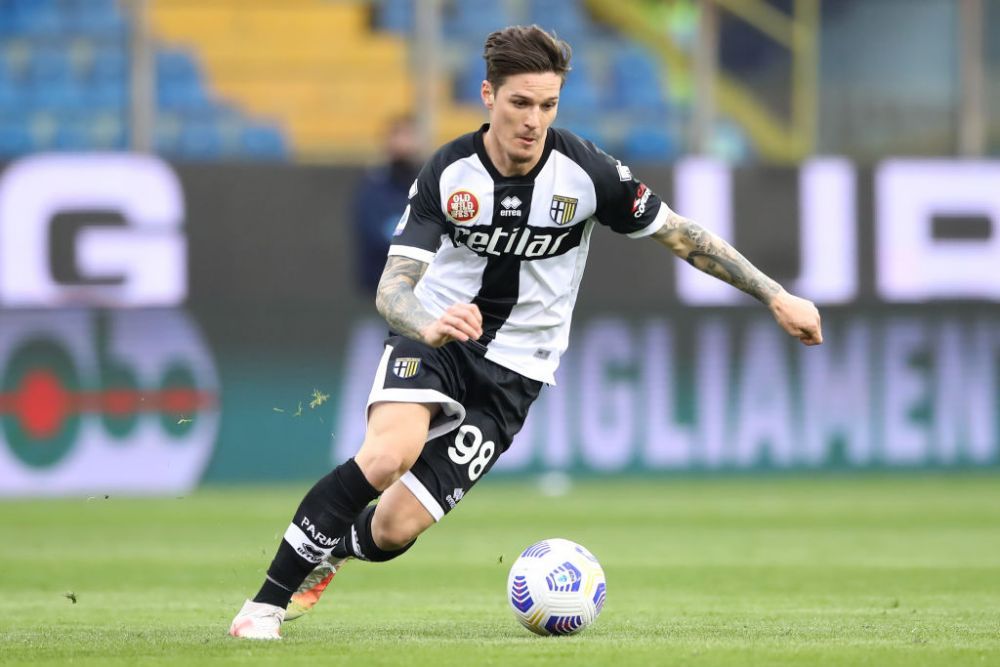 Dupa AC Milan, inca un club de top din Serie A a pus ochii pe Dennis Man! Unde este dorit fotbalistul _3