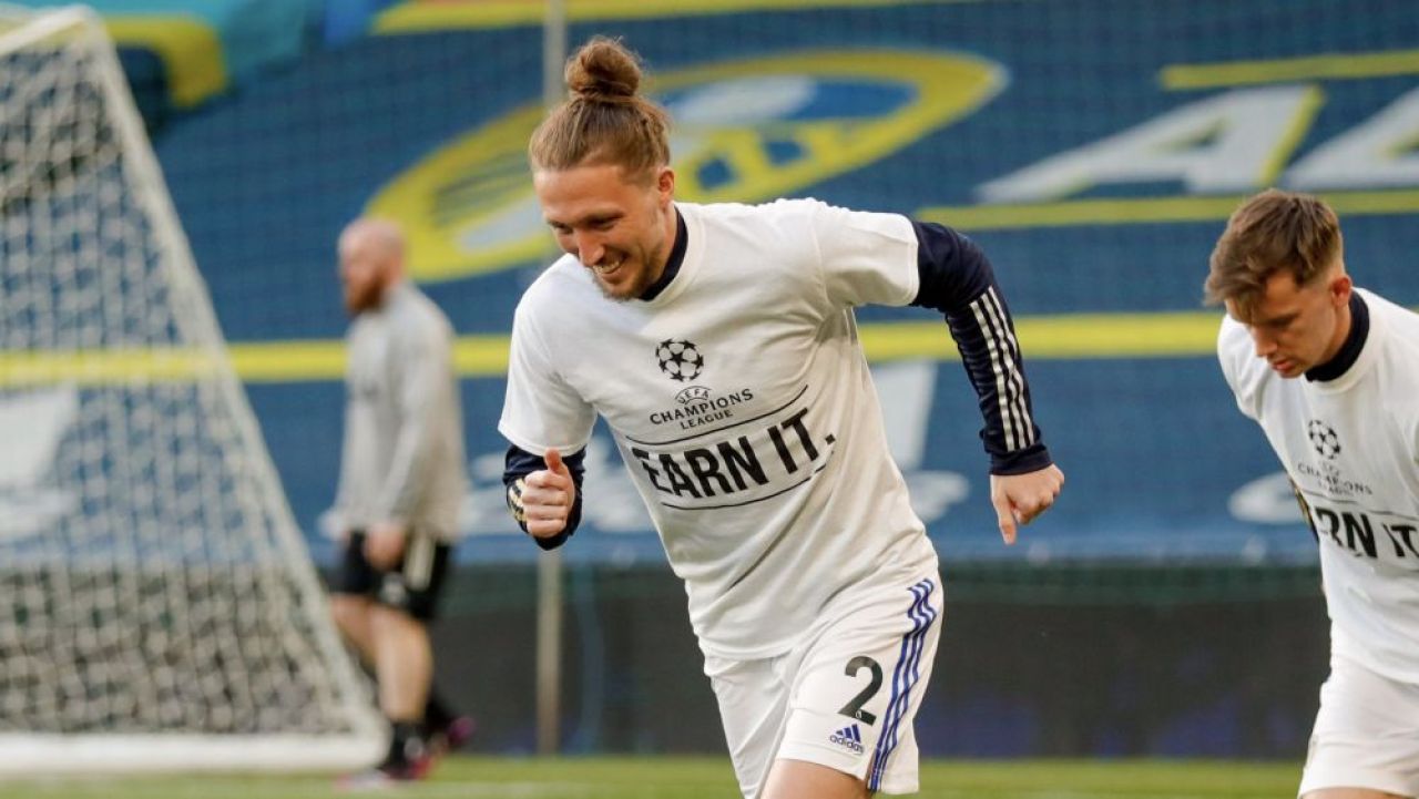 E stirea care face inconjurul lumii dupa meciul zilei din Anglia! Ce a putut sa scrie Leeds United pe net dupa 1-1 cu Liverpool_2