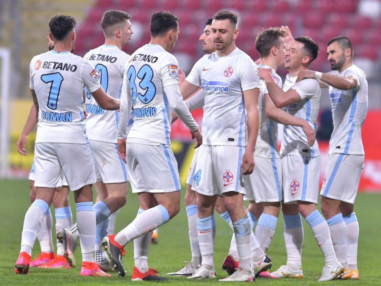 Doi fotbalisti de la FCSB s-au recuperat dupa ce au fost la celebra Marijana Kovacevic! Toni Petrea se poate baza pe ei chiar de la meciul cu Academica Clinceni_3