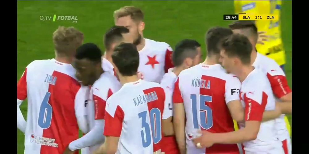 Nu se mai opreste: GOOOL Stanciu! Romanul a fost din nou decisiv pentru Slavia. Cum a marcat_8