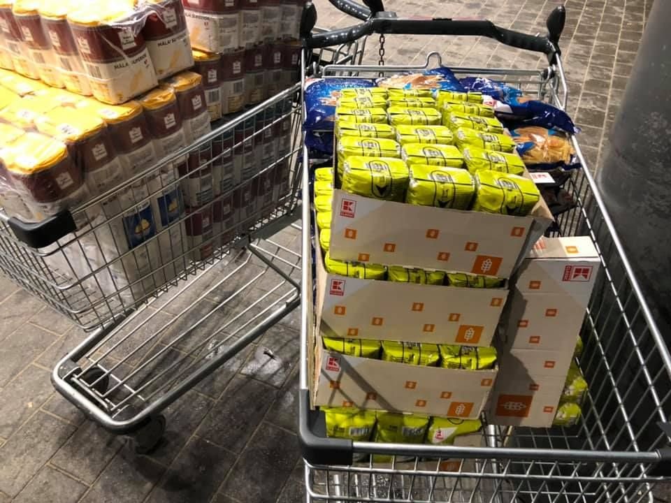 Ultrasii Stelei se implica din nou intr-o campanie umanitara. Strang bani pentru 500 de persoane defavorizate