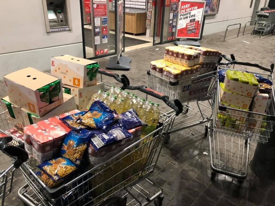 Ultrasii Stelei se implica din nou intr-o campanie umanitara. Strang bani pentru 500 de persoane defavorizate_2