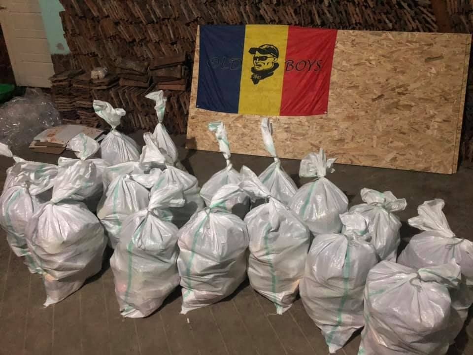 Ultrasii Stelei se implica din nou intr-o campanie umanitara. Strang bani pentru 500 de persoane defavorizate_4