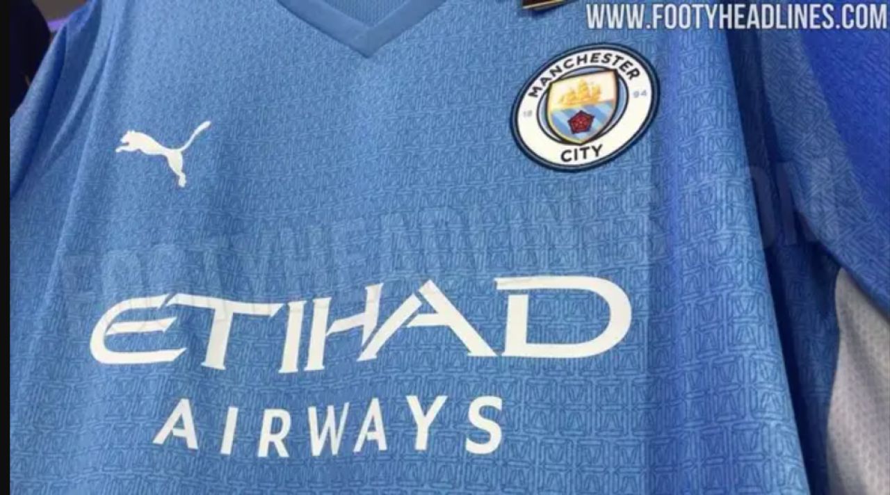 Au fost facute publice poze cu noul echipament al lui Manchester City! Cum arata tributul adus lui Kun Aguero_4