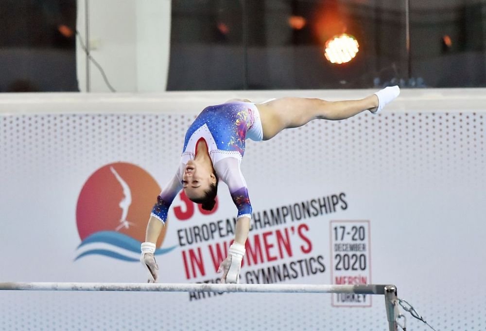 Larisa Iordache, premiata la Europeanul de gimnastica de la Basel! Ce trofeu a primit dupa retragerea din finala de individual compus