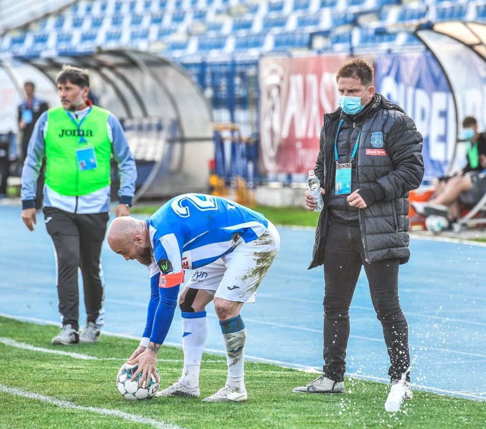 Scandal la Iasi! Suporterii s-au dus la stadion, iar Nicolo Napoli a chemat 'mascatii'! Tensiunea atinge noi limite in Copou_3