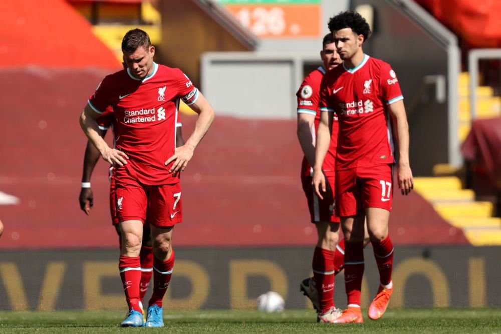Liverpool a primit doua goluri in prelungiri, dar a fost salvata de VAR de la infrangere! Echipa lui Klopp pierde 