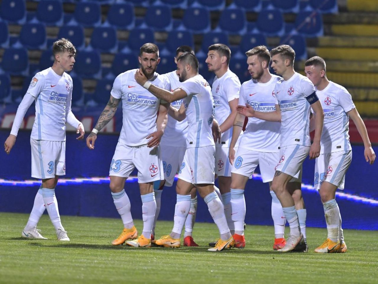 Doi jucatori de la FCSB, la pamant din cauza deciziilor lui Gigi Becali! Cine sunt 'victimele' patronului din acest sezon_1