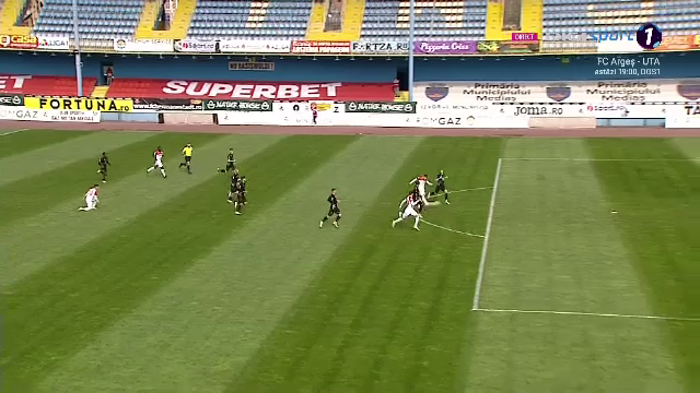 Faza halucinanta la Hermannstadt - Gaz Metan! Arbitrul a validat golul, tusierul l-a anulat, iar apoi a fost validat din nou_29