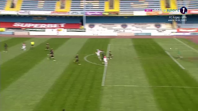 Faza halucinanta la Hermannstadt - Gaz Metan! Arbitrul a validat golul, tusierul l-a anulat, iar apoi a fost validat din nou_31
