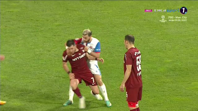 Haos pe final in CFR Cluj - Botosani! S-a lasat cu eliminari, dupa ce Latovlevici i-a bagat mana in gat lui Al Mawas! Scandal pe teren_26