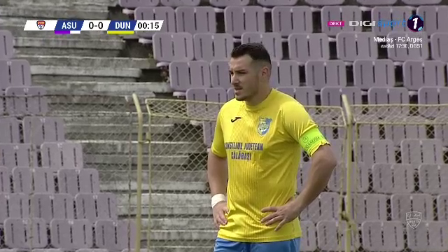 Protest al jucatorilor de la Dunarea Calarasi la meciul cu ASU Poli Timisoara! Ce s-a intamplat imediat dupa fluierul de start _14