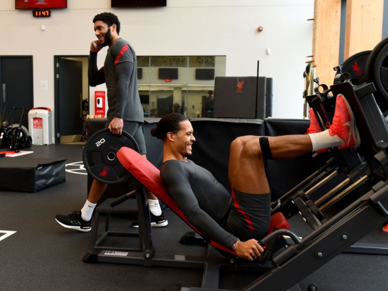 Cand revine Van Dijk? Toata lumea vrea sa stie asta de la Klopp. Ce a spus antrenorul lui Liverpool_4