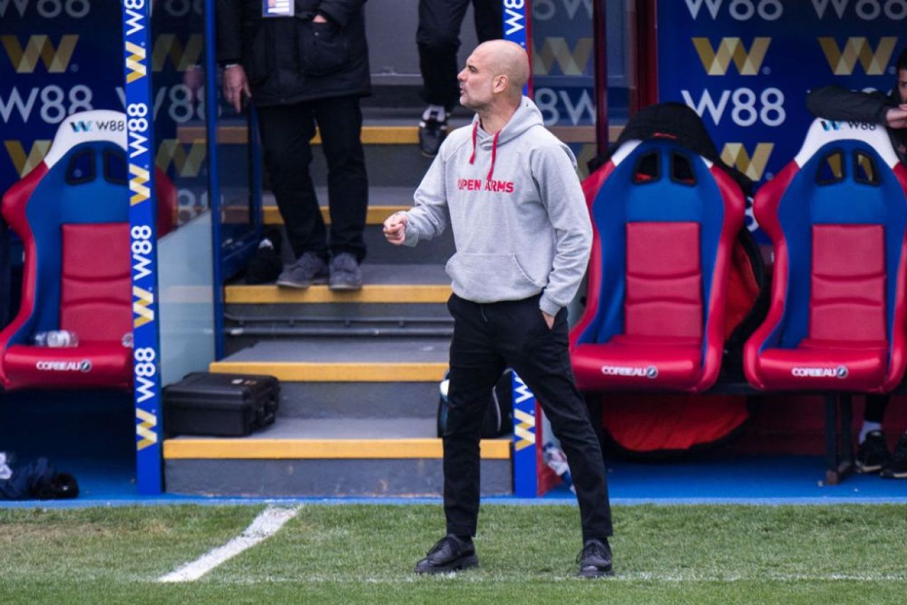 Guardiola si-a definitivat lista cu mijlocasii pe care ii vrea! Un jucator de la Barcelona este dorit de spaniol_3