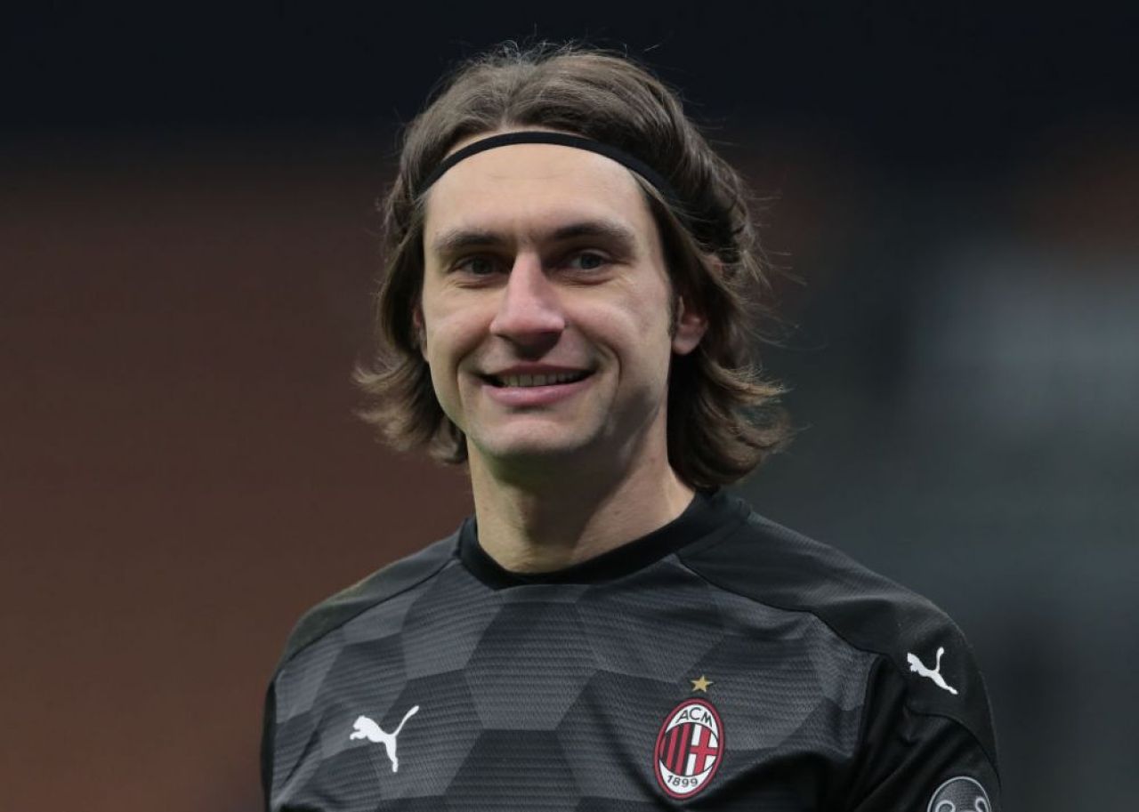 Fanii lui AC Milan s-au saturat si nu-l mai vor pe Donnarumma in poarta! Tatarusanu, cerut titular dupa ce italianul refuza sa-si prelungeasca contractul_2