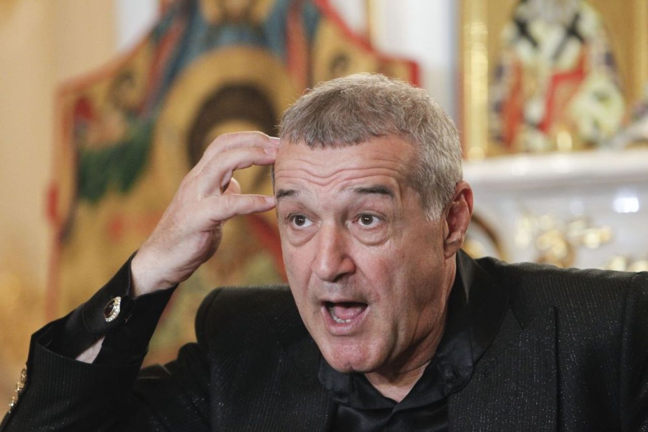 Becali va lua foc! Cine sunt