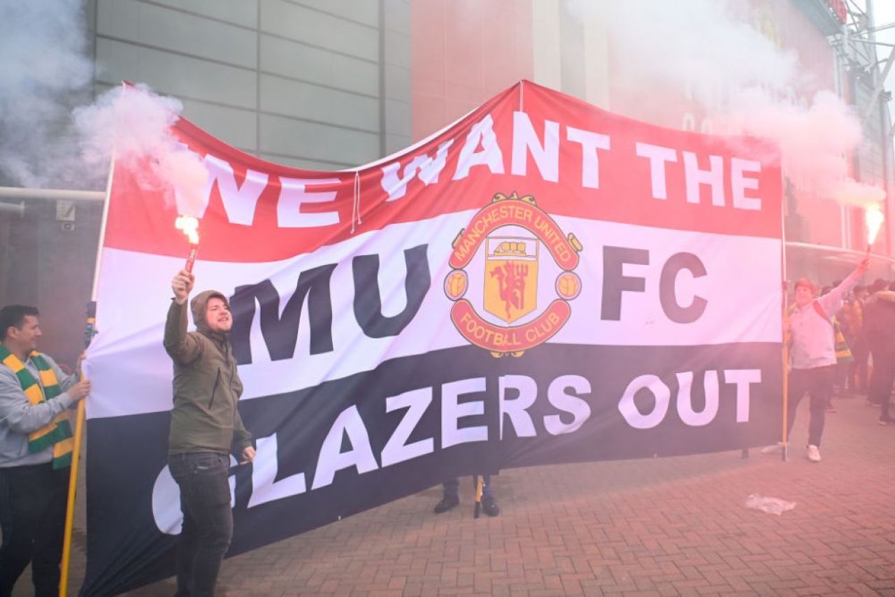 Presa engleza face anuntul! Ce risca Manchester United dupa ce suporterii au patruns pe stadion si au dus la amanarea derby-ului cu Liverpool_1