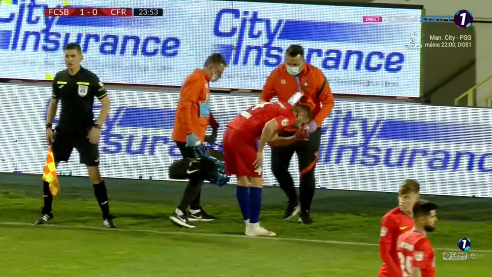 Asta e VAR-u' de la Giurgiu! :)) MM si stafful s-au catarat in tribuna ca sa vada faza. Moment genial in derby-ul FCSB - CFR_3