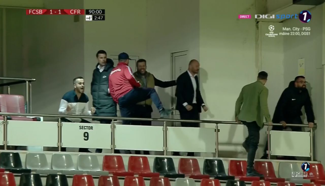Ce s-a intamplat cu Vlad?! Portarul FCSB-ului a ajuns la a doua gafa consecutiva in playoff_3