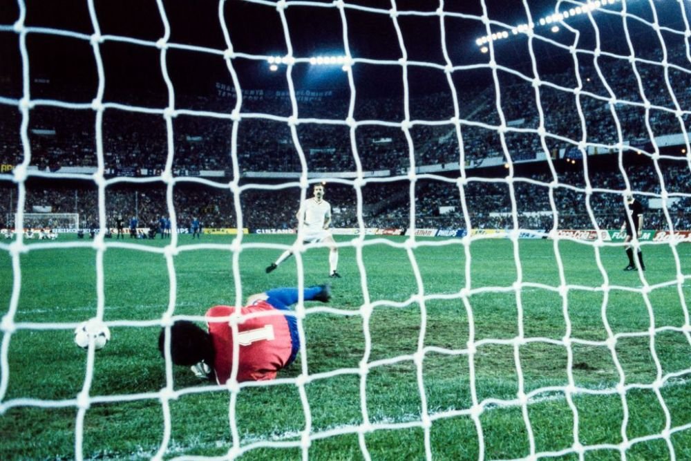 35 de ani de cand Steaua a cucerit Cupa Campionilor Europeni! Recordurile incredibile doborate de romani in meciul de la Sevilla _3