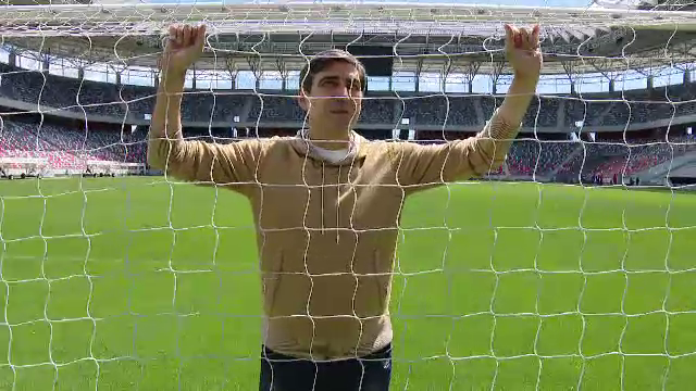 EXCLUSIV | Asta e, de fapt, marea sarbatoare a Stelei! Piturca a refacut azi, pe noul stadion de 100 de milioane al Stelei, bucuria celebra de la golul cu Anderlecht! Imagini istorice_2