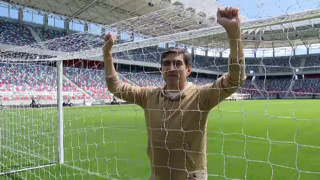 EXCLUSIV | Asta e, de fapt, marea sarbatoare a Stelei! Piturca a refacut azi, pe noul stadion de 100 de milioane al Stelei, bucuria celebra de la golul cu Anderlecht! Imagini istorice_4