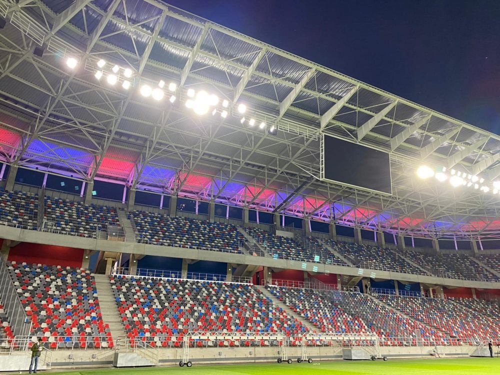 S-a aprins cartierul, a ars Ghencea! Peste 1000 de oameni la stadionul Steaua pentru sarbatoarea istorica de 7 mai_8