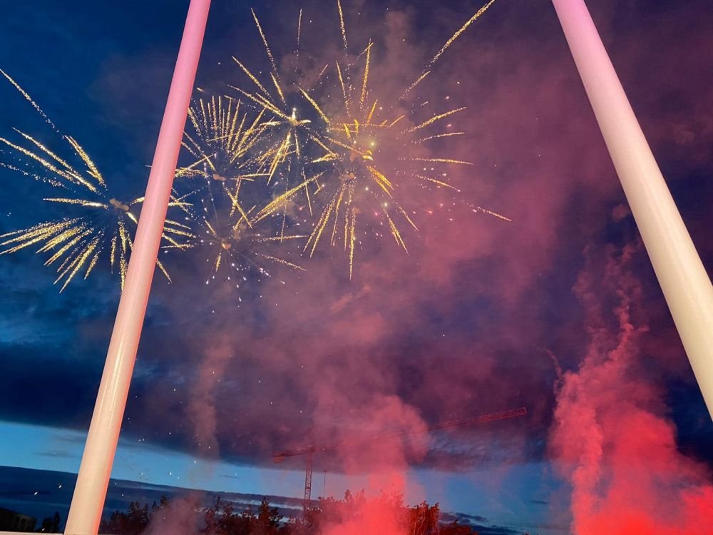 S-a aprins cartierul, a ars Ghencea! Peste 1000 de oameni la stadionul Steaua pentru sarbatoarea istorica de 7 mai_10