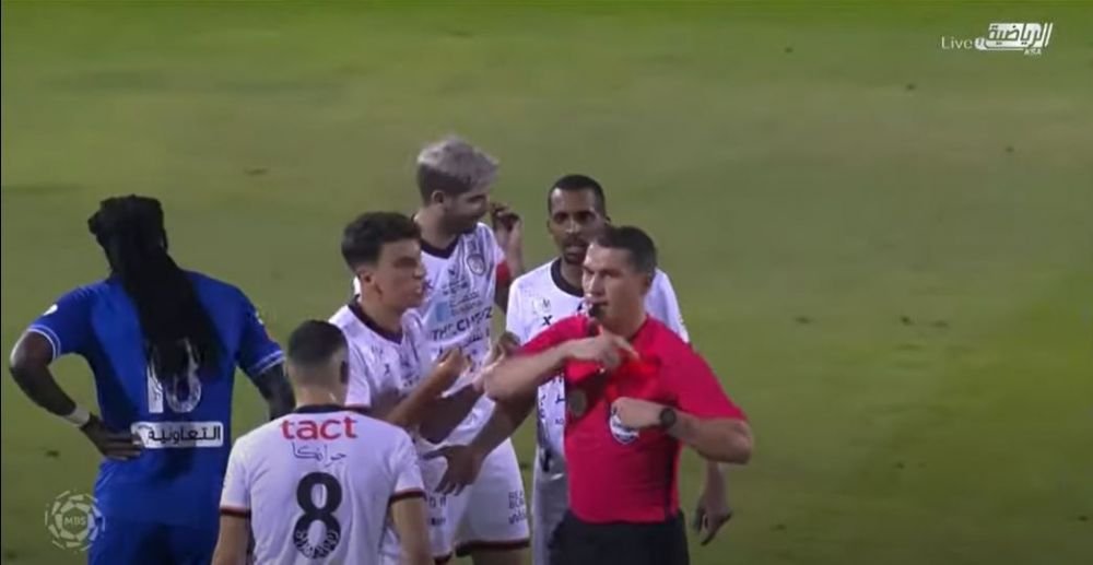 Kovacs, implicat intr-un scandal urias! 