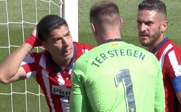 Ce i-a spus Ter Stegen lui Suarez dupa ce atacantul a cerut penalty dupa un duel cu portarul! Imaginile care nu s-au vazut la TV _1
