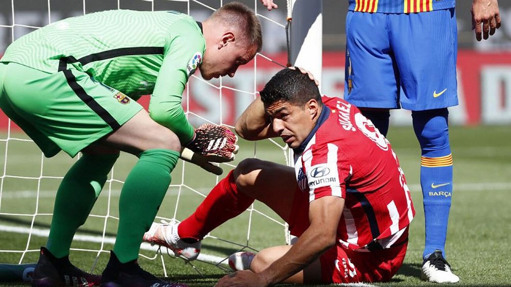 Ce i-a spus Ter Stegen lui Suarez dupa ce atacantul a cerut penalty dupa un duel cu portarul! Imaginile care nu s-au vazut la TV _2