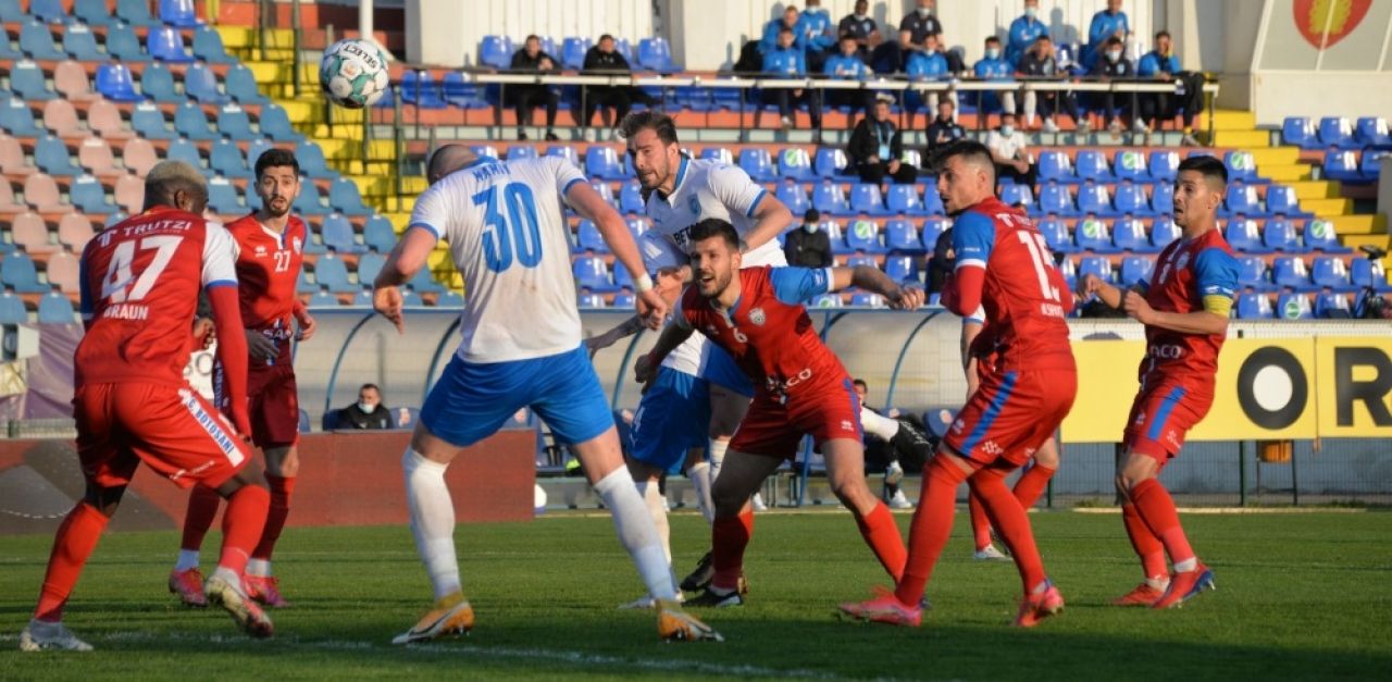 Craiova 2-3 Botosani | ADIO, titlu! Papa le-a dat lovitura fatala. Meci dement la Craiova, a fost razboi pe teren! Cum arata acum clasamentul din playoff_1
